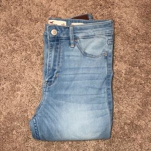 Hollister high rise super skinny jeans
